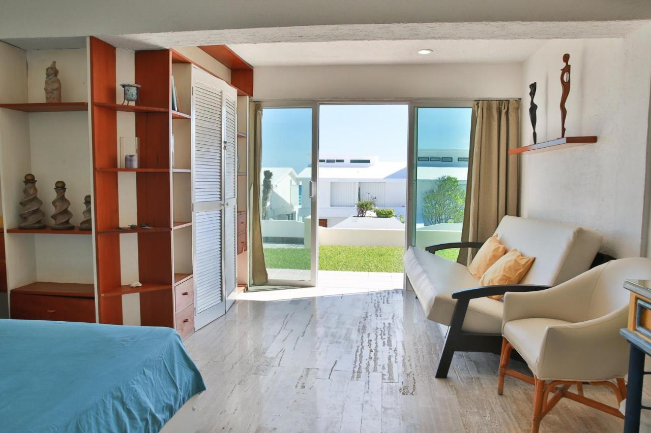 Brisas & Ocean Front Vacation Zona Hotelera Appartement